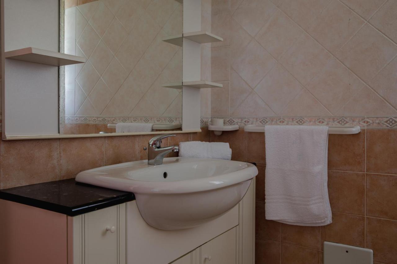 Appartamenti Costa - Budoni Sweet Home Танаунелла Экстерьер фото